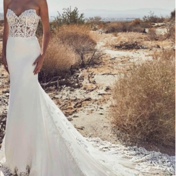 Calla Blanche Emma Wedding Dress - Picture 5 of 8